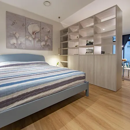 アパート Moon House *